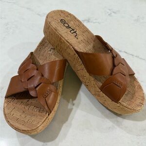 Earth Women's Tan Braided Sandals